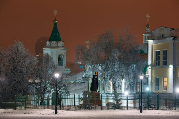 Монастырь зимой
